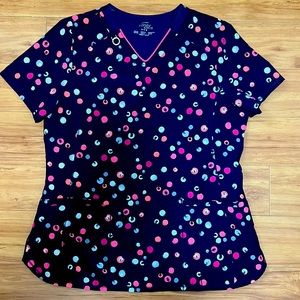 Scrub top